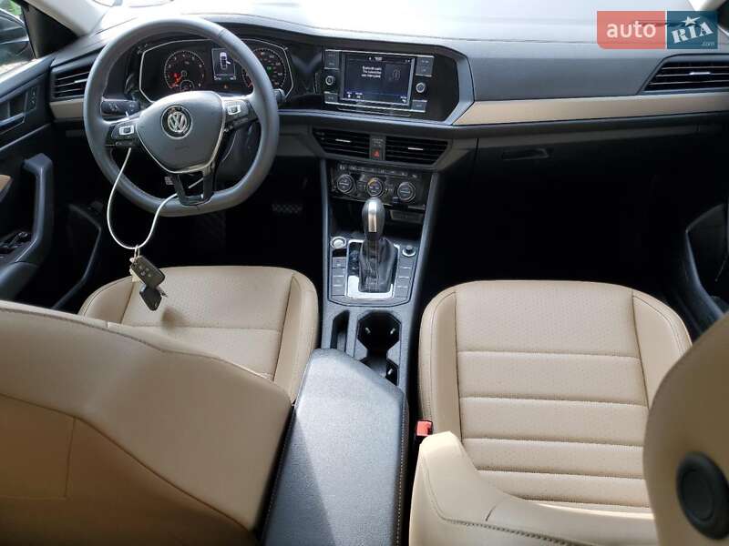 Седан Volkswagen Jetta 2021 в Дніпрі