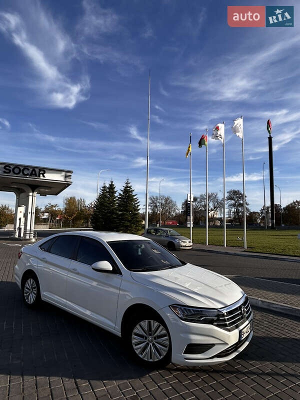 Седан Volkswagen Jetta 2019 в Одессе