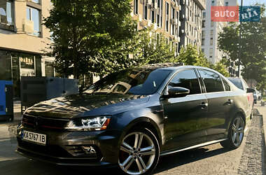 Седан Volkswagen Jetta 2017 в Києві
