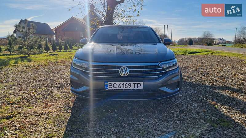 Седан Volkswagen Jetta 2018 в Самборі