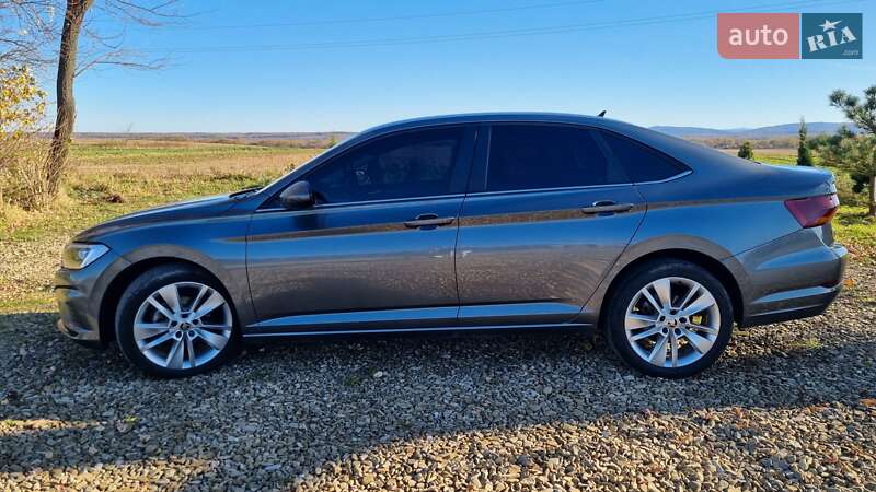 Седан Volkswagen Jetta 2018 в Самборі