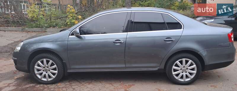 Седан Volkswagen Jetta 2006 в Києві фото 7 Седан Volkswagen Jetta 2006 в Києві