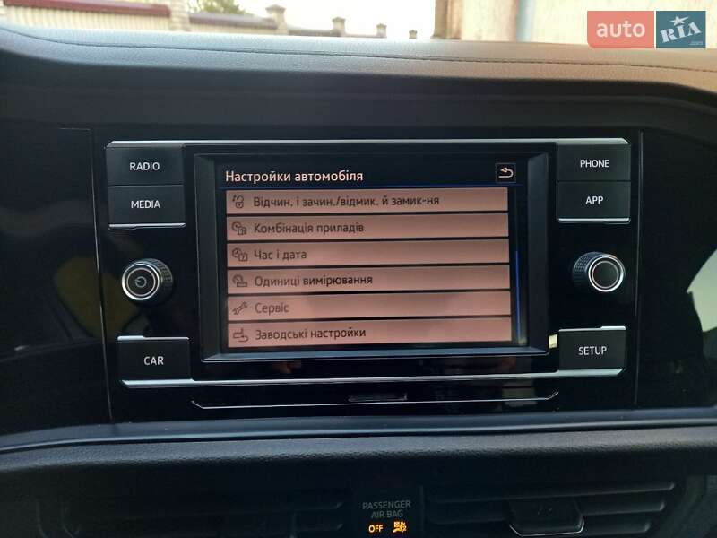 Седан Volkswagen Jetta 2018 в Львові фото 43 Седан Volkswagen Jetta 2018 в Львові