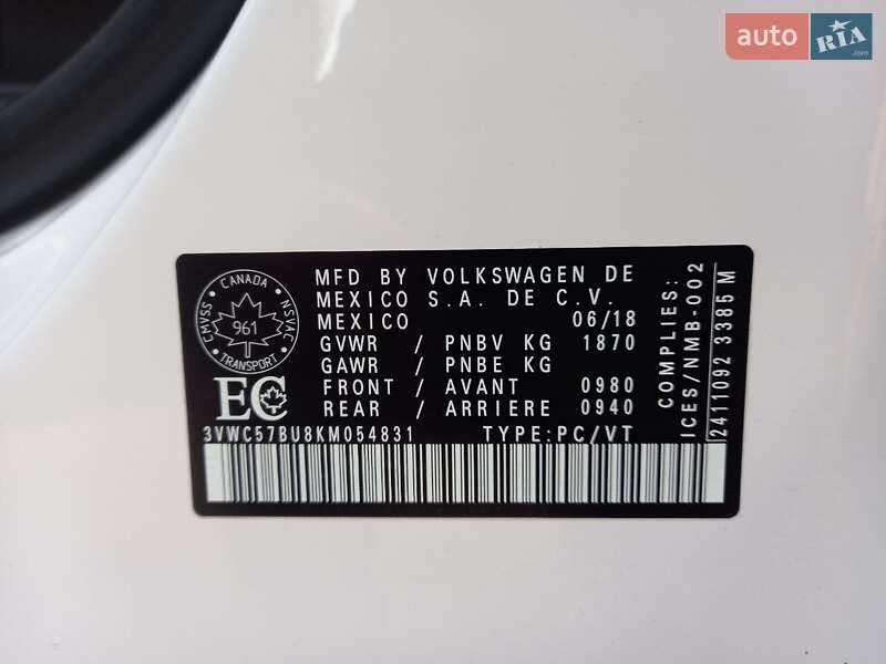 Седан Volkswagen Jetta 2018 в Львові фото 48 Седан Volkswagen Jetta 2018 в Львові