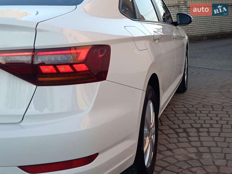 Седан Volkswagen Jetta 2018 в Львові фото 33 Седан Volkswagen Jetta 2018 в Львові