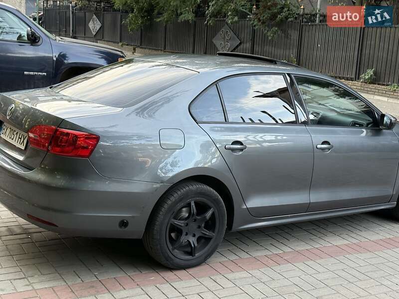 Седан Volkswagen Jetta 2013 в Запорожье фото 9 Седан Volkswagen Jetta 2013 в Запорожье