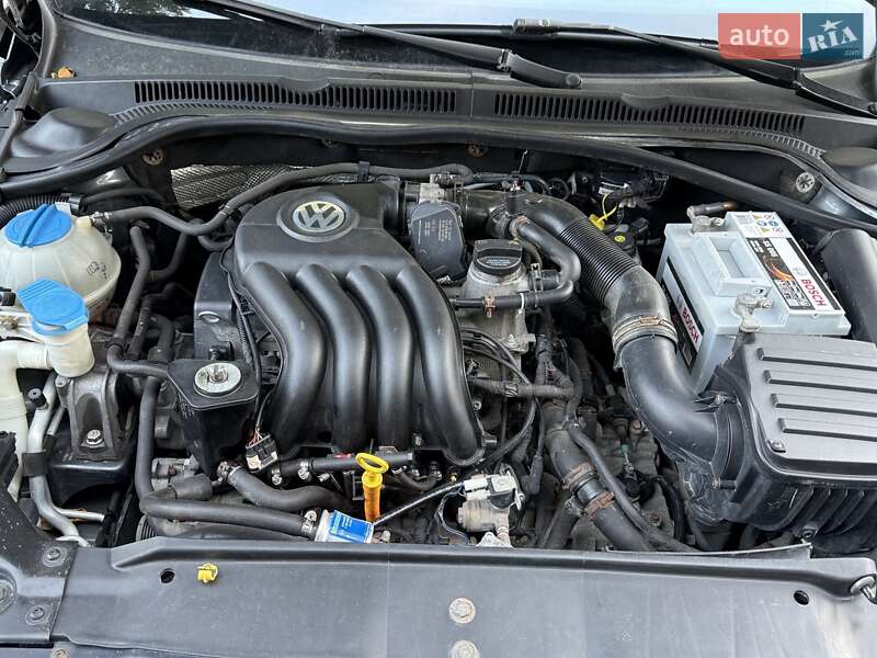Седан Volkswagen Jetta 2013 в Запорожье фото 32 Седан Volkswagen Jetta 2013 в Запорожье