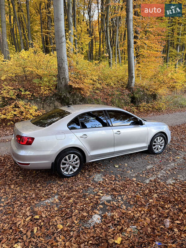 Седан Volkswagen Jetta 2013 в Винниках фото 3 Седан Volkswagen Jetta 2013 в Винниках