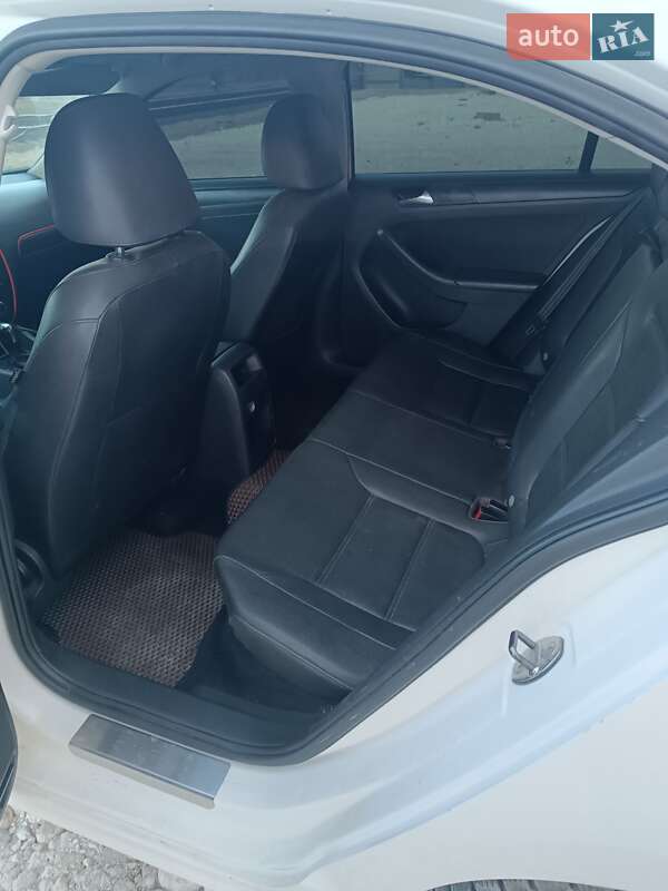 Седан Volkswagen Jetta 2012 в Львове фото 2 Седан Volkswagen Jetta 2012 в Львове