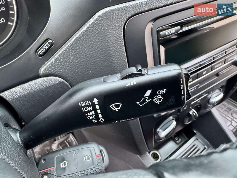 Седан Volkswagen Jetta 2014 в Киеве
