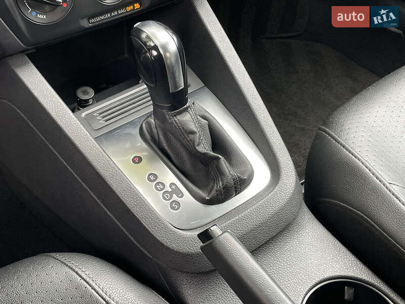 Седан Volkswagen Jetta 2014 в Киеве