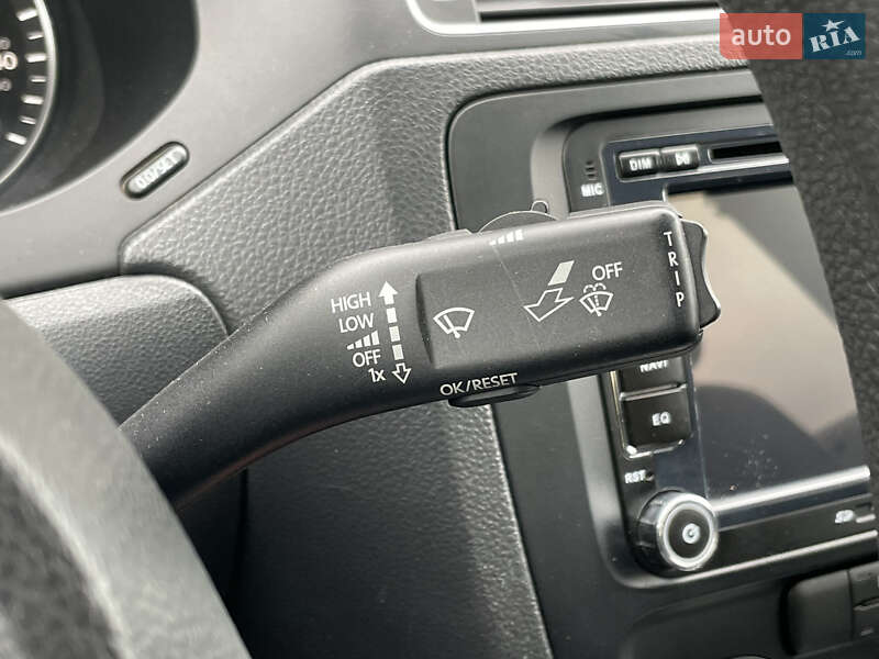 Седан Volkswagen Jetta 2014 в Киеве