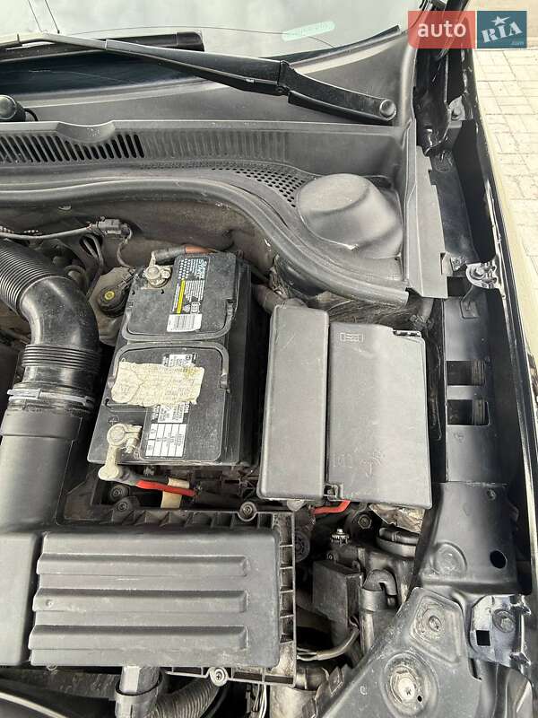 Седан Volkswagen Jetta 2016 в Броварах