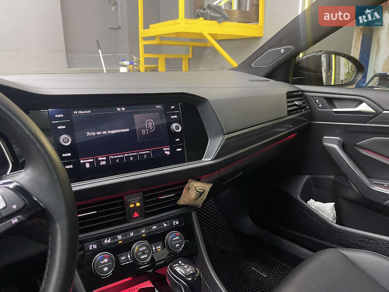 Седан Volkswagen Jetta 2019 в Днепре фото 47 Седан Volkswagen Jetta 2019 в Днепре