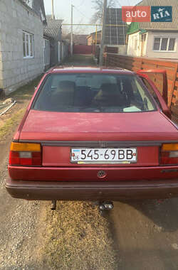 Седан Volkswagen Jetta 1987 в Малине