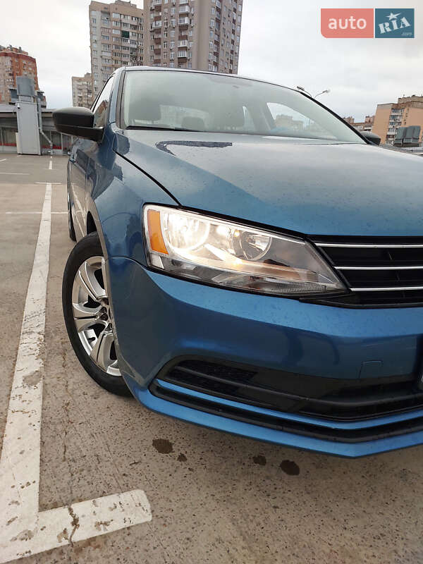 Седан Volkswagen Jetta 2015 в Киеве фото 12 Седан Volkswagen Jetta 2015 в Киеве