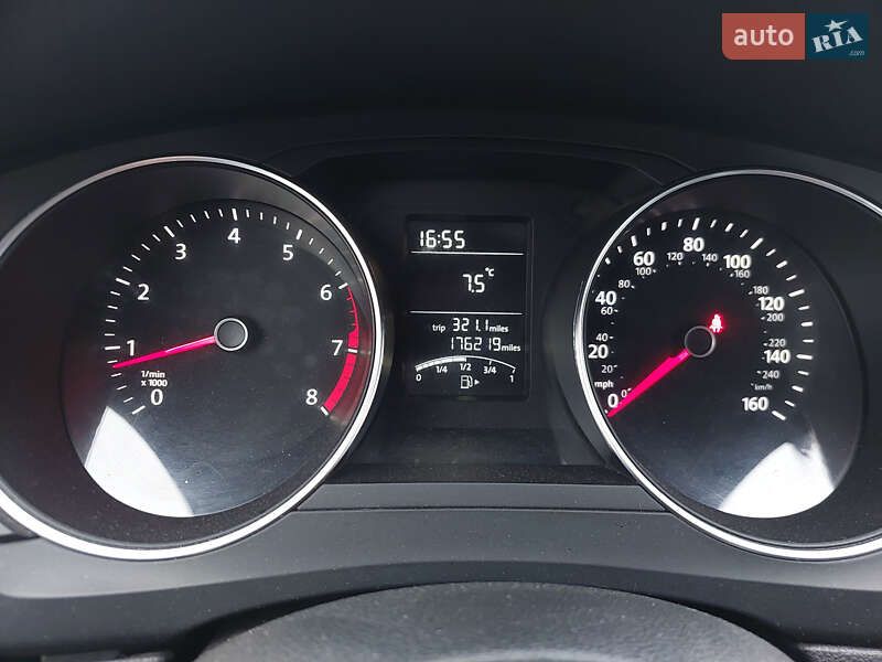 Седан Volkswagen Jetta 2015 в Киеве фото 31 Седан Volkswagen Jetta 2015 в Киеве