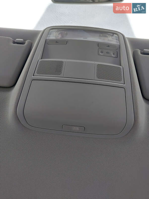 Седан Volkswagen Jetta 2015 в Киеве фото 39 Седан Volkswagen Jetta 2015 в Киеве