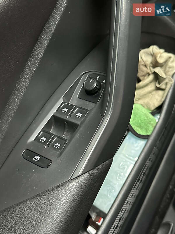 Седан Volkswagen Jetta 2018 в Самборі фото 28 Седан Volkswagen Jetta 2018 в Самборі