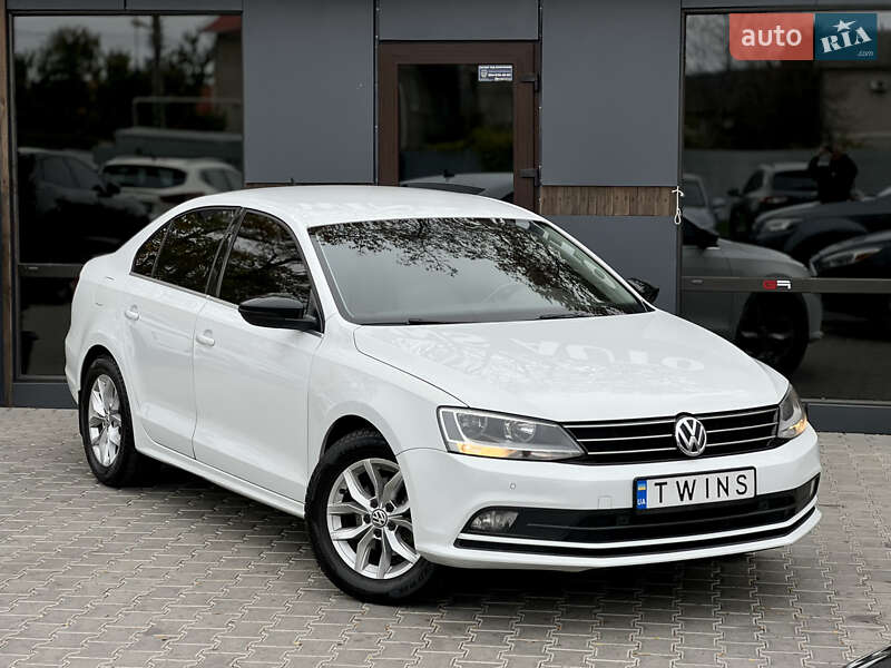 Седан Volkswagen Jetta 2016 в Одессе
