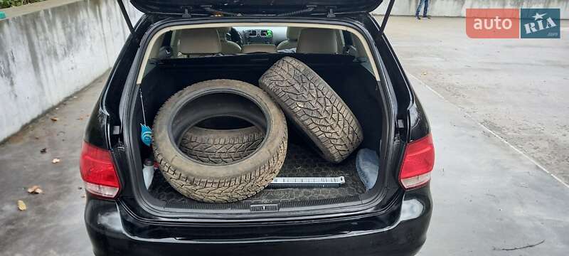 Універсал Volkswagen Jetta 2013 в Києві фото 15 Універсал Volkswagen Jetta 2013 в Києві