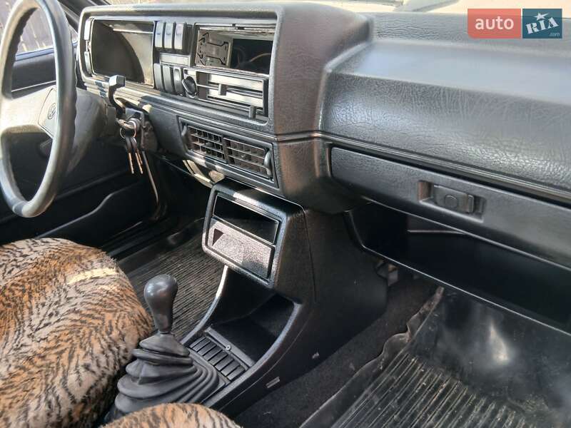 Седан Volkswagen Jetta 1985 в Одессе