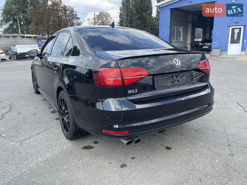 Седан Volkswagen Jetta 2015 в Києві фото 9 Седан Volkswagen Jetta 2015 в Києві