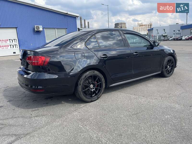 Седан Volkswagen Jetta 2015 в Києві фото 22 Седан Volkswagen Jetta 2015 в Києві