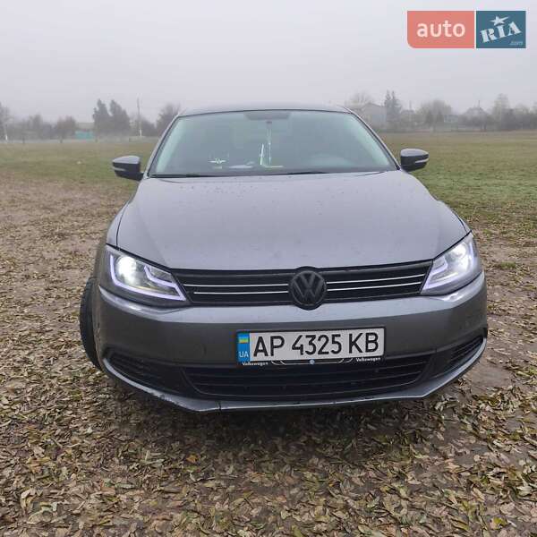 Volkswagen Jetta 2011