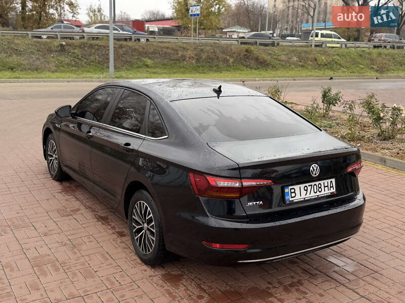 Седан Volkswagen Jetta 2018 в Полтаве