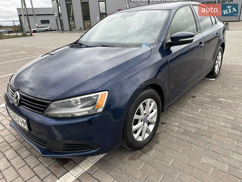Седан Volkswagen Jetta 2012 в Киеве