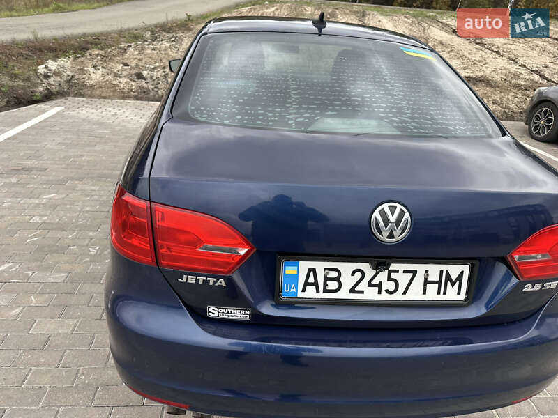 Седан Volkswagen Jetta 2012 в Киеве