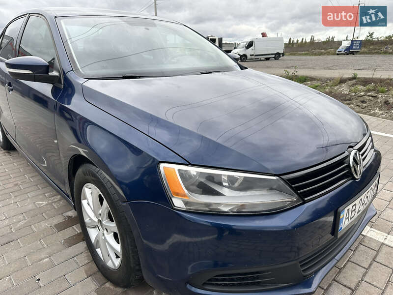 Седан Volkswagen Jetta 2012 в Киеве
