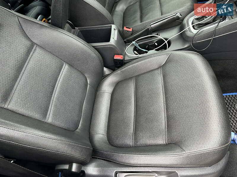 Седан Volkswagen Jetta 2012 в Киеве