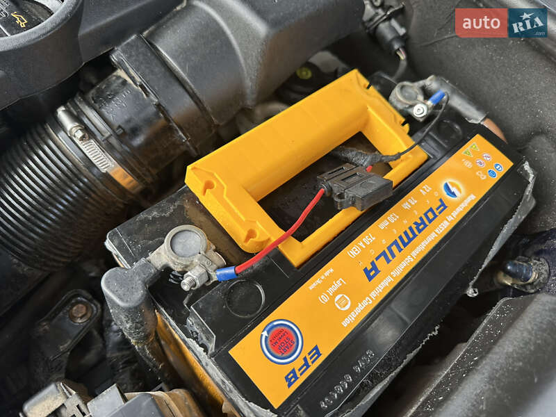 Седан Volkswagen Jetta 2012 в Киеве