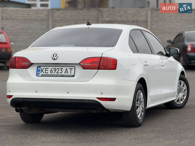 Седан Volkswagen Jetta 2014 в Дніпрі фото 6 Седан Volkswagen Jetta 2014 в Дніпрі