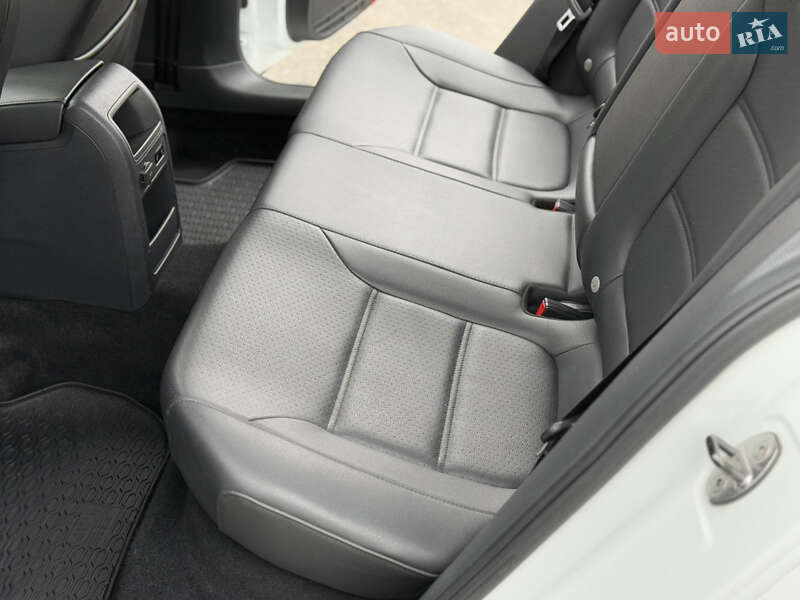 Седан Volkswagen Jetta 2014 в Дніпрі фото 12 Седан Volkswagen Jetta 2014 в Дніпрі