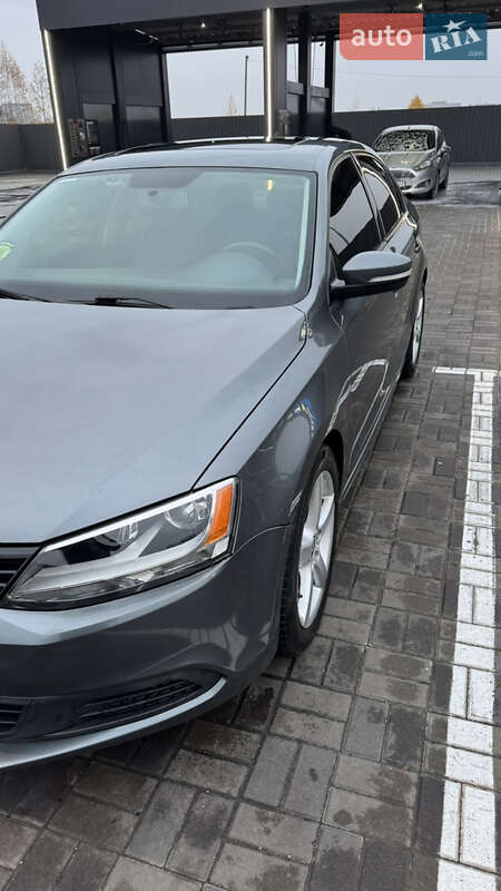 Седан Volkswagen Jetta 2012 в Киеве