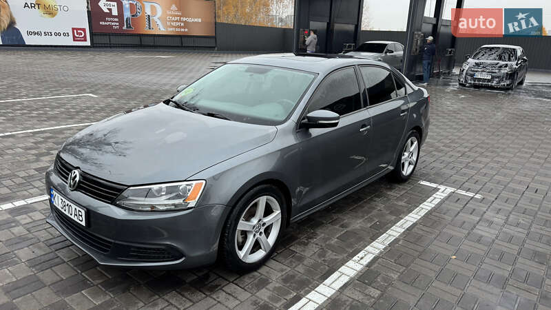 Седан Volkswagen Jetta 2012 в Киеве
