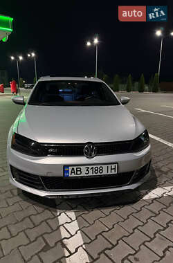 Седан Volkswagen Jetta 2012 в Виннице