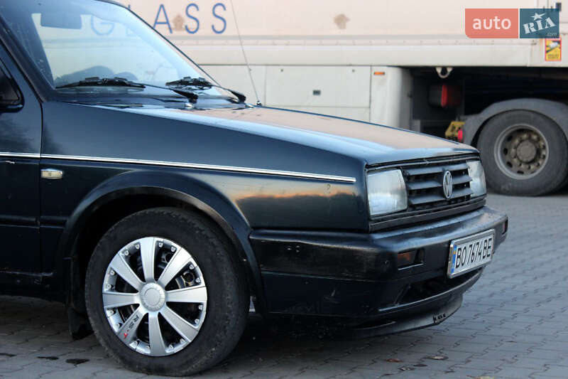 Седан Volkswagen Jetta 1990 в Кременце