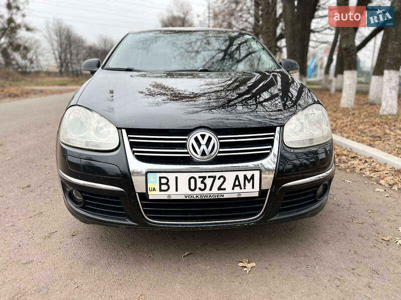 Седан Volkswagen Jetta 2006 в Полтаве
