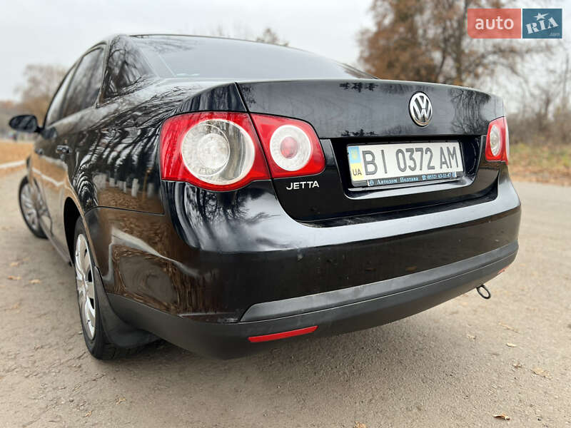 Седан Volkswagen Jetta 2006 в Полтаве