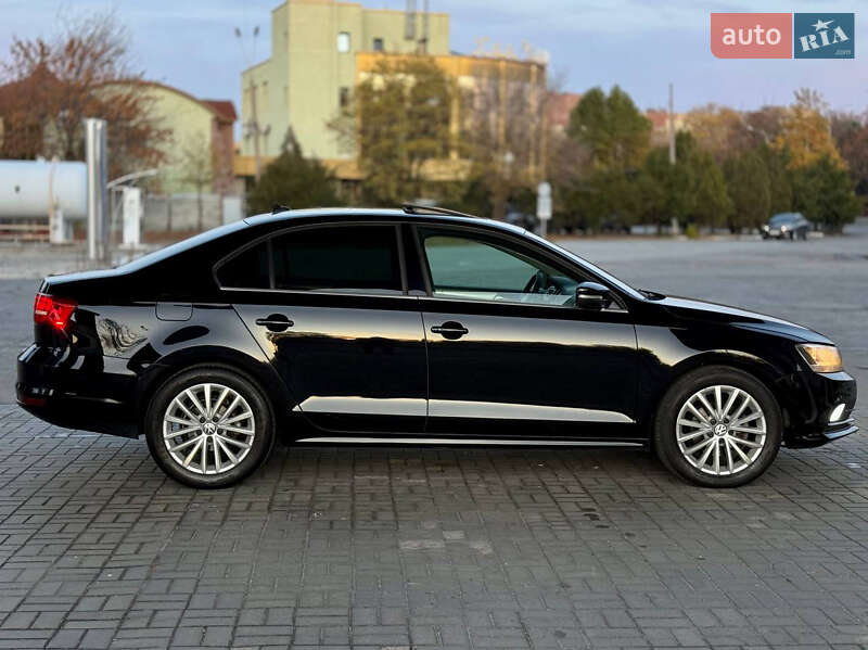 Седан Volkswagen Jetta 2014 в Днепре