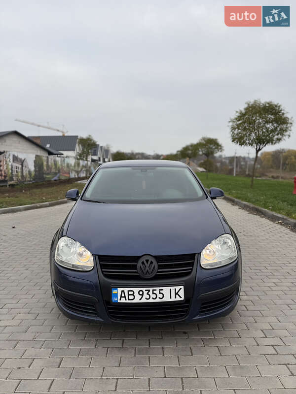Седан Volkswagen Jetta 2007 в Умани фото Седан Volkswagen Jetta 2007 в Умани