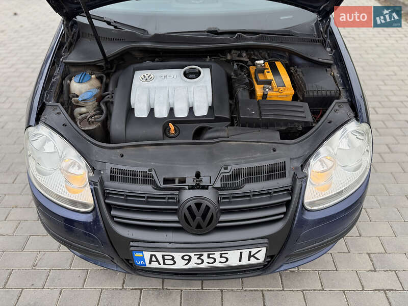 Седан Volkswagen Jetta 2007 в Умани фото 10 Седан Volkswagen Jetta 2007 в Умани