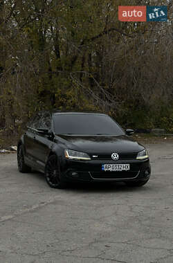 Седан Volkswagen Jetta 2014 в Запорожье