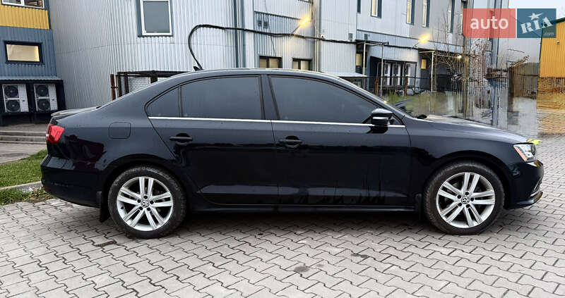 Седан Volkswagen Jetta 2014 в Хмельницком