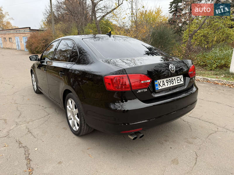 Седан Volkswagen Jetta 2013 в Кривому Розі фото 6 Седан Volkswagen Jetta 2013 в Кривому Розі