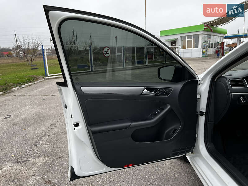 Седан Volkswagen Jetta 2014 в Кобеляках фото 19 Седан Volkswagen Jetta 2014 в Кобеляках